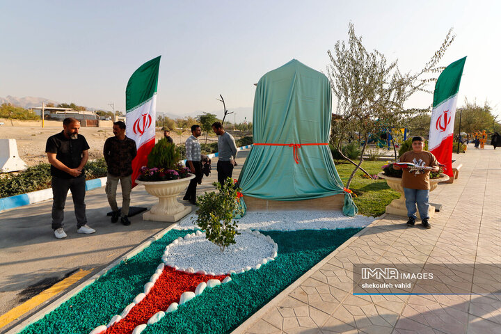 آیین افتتاح پروژه‌های شهرداری درچه