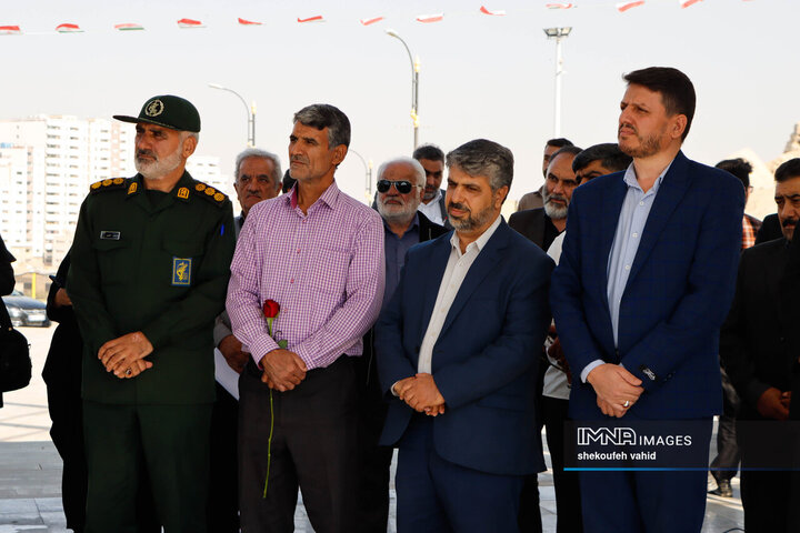 آیین افتتاح پروژه‌های شهرداری درچه