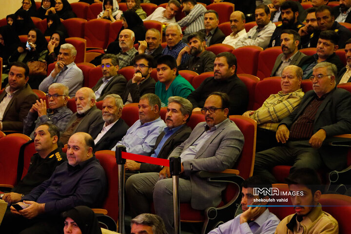 آیین افتتاح پروژه‌های شهرداری درچه