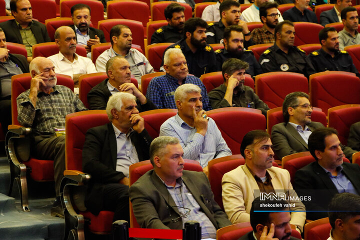 آیین افتتاح پروژه‌های شهرداری درچه