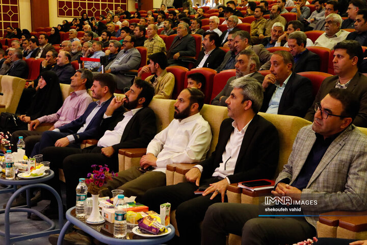 آیین افتتاح پروژه‌های شهرداری درچه