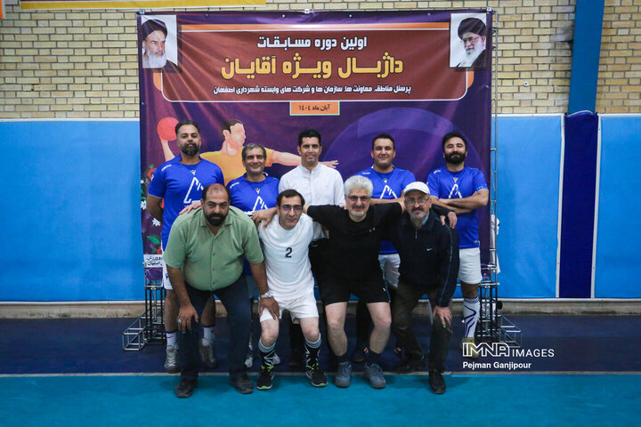 مسابقات داژبال کارکنان شهرداری اصفهان