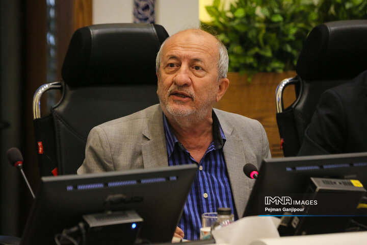 عباس حاج رسولی ها رئیس کمیسیون اقتصادی، سرمایه گذاری و گردشگری شورای اسلامی شهر