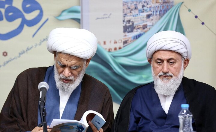 فقه رسانه باید در حوزه‌های علمیه تدریس شود