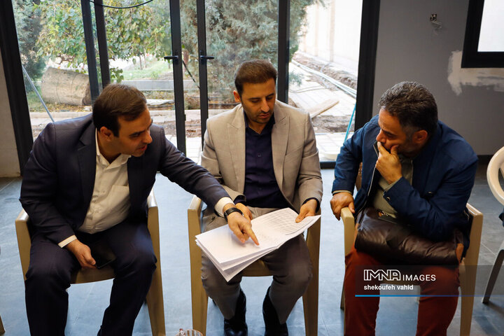 جلسه بررسی آخرین وضعیت پروژه موزه شهرداری اصفهان