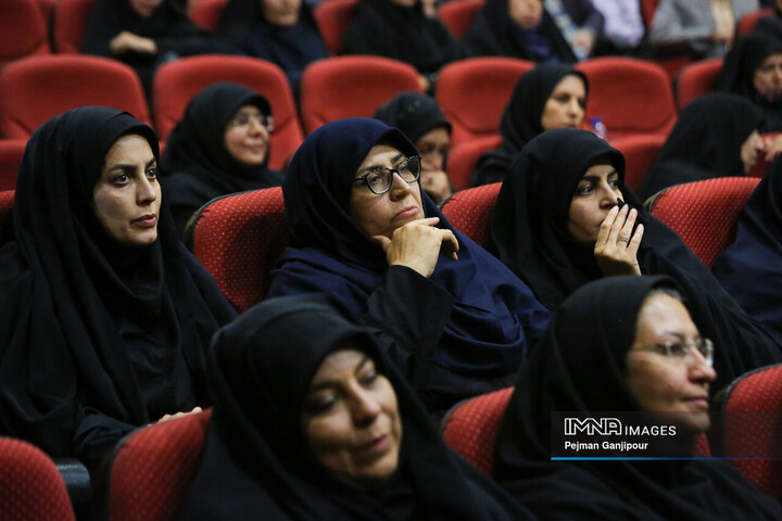 گردهمایی اساتید بسیجی استان اصفهان