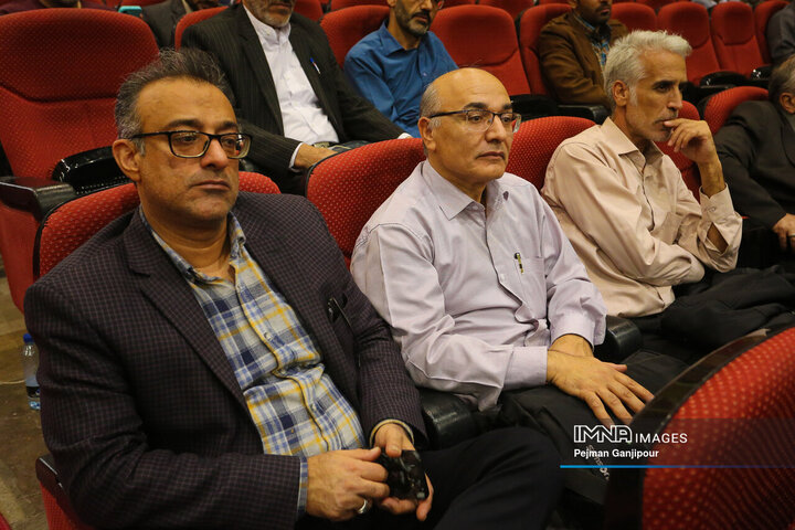 گردهمایی اساتید بسیجی استان اصفهان