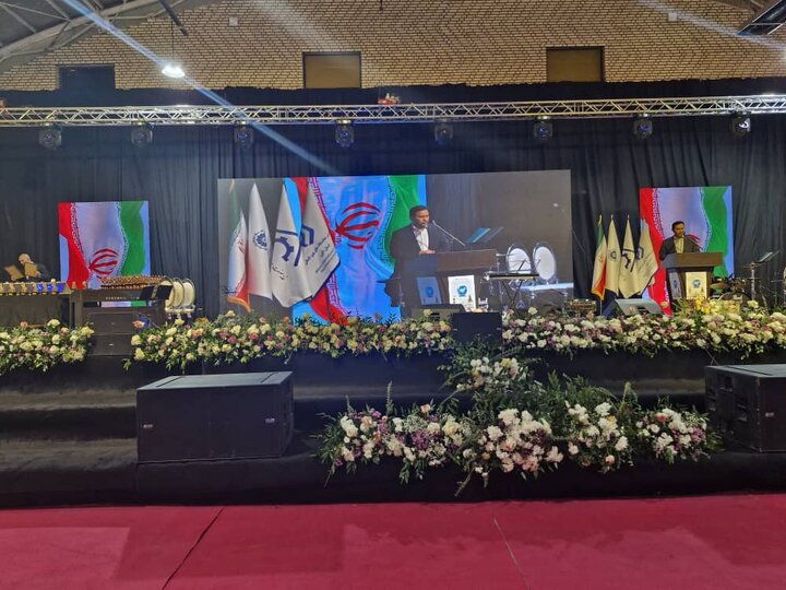 البرز ۲۰۰ هزار نیروی کار در حوزه صنعت دارد