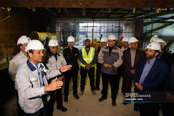 بازدید هیئت اندیشه‌ورز بسیج استان اصفهان از خط ۲ قطار شهری اصفهان