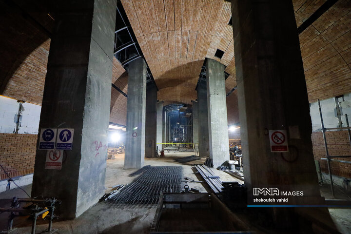 بازدید هیئت اندیشه‌ورز بسیج استان اصفهان از خط ۲ قطار شهری اصفهان