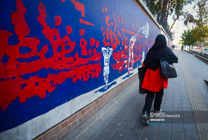 نقش حقیقت بر دیوار استکبار