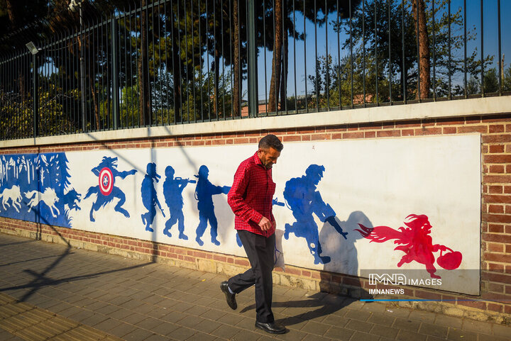 نقش حقیقت بر دیوار استکبار