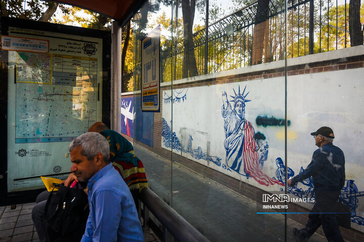 نقش حقیقت بر دیوار استکبار