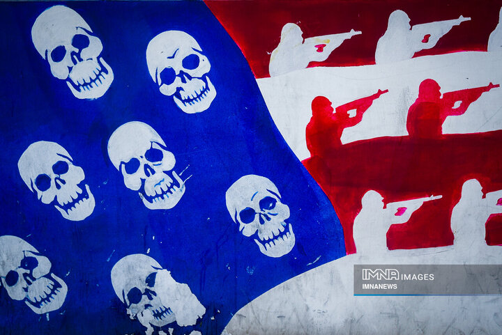 نقش حقیقت بر دیوار استکبار