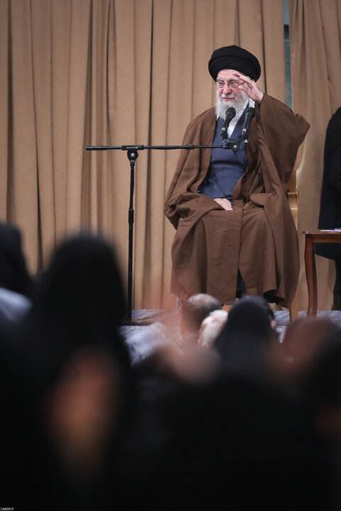 دیدار دانش‌آموزان و دانشجویان با رهبر انقلاب