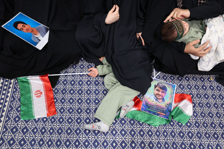 دیدار دانش‌آموزان و دانشجویان با رهبر انقلاب