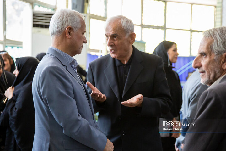 مراسم تشییع عضو سابق شورای اسلامی شهر اصفهان