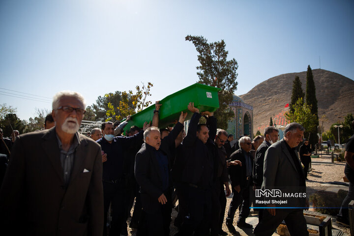 مراسم تشییع عضو سابق شورای اسلامی شهر اصفهان