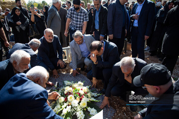 مراسم تشییع عضو سابق شورای اسلامی شهر اصفهان