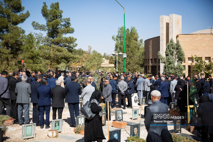 مراسم تشییع عضو سابق شورای اسلامی شهر اصفهان