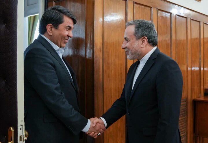 جزییات دیدار استاندار کرمان با وزیر امور خارجه