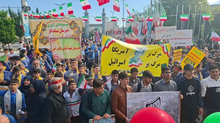 فیلم| فریاد استکبارستیزی علوی‌تباران در یوم‌الله ۱۳ آبان