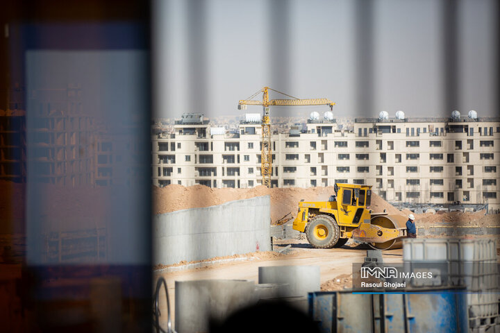 بازدید نائب رئیس شورای شهر و شهردار اصفهان از پروژه باغ مشاهیر