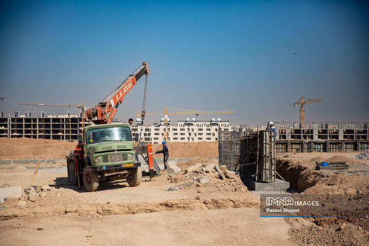 بازدید نائب رئیس شورای شهر و شهردار اصفهان از پروژه باغ مشاهیر