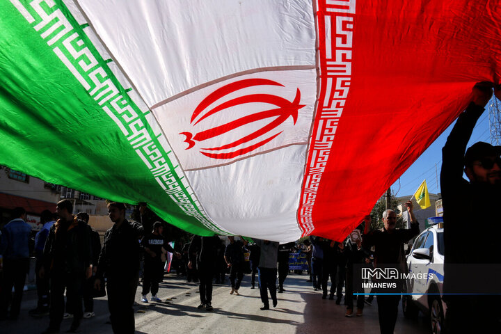 فرهنگ مقاومت و استقلال‌خواهی ملت ایران زنده و اثرگذار است