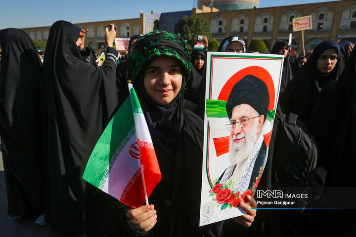 راهپیمایی یوم‌الله 13 آبان در اصفهان