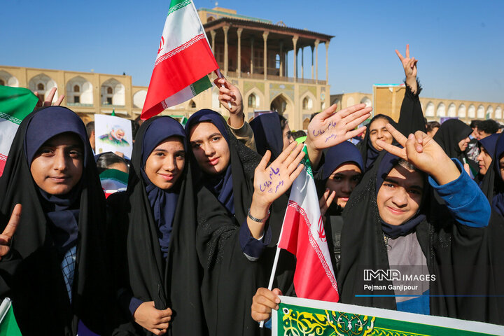 راهپیمایی یوم‌الله 13 آبان در اصفهان