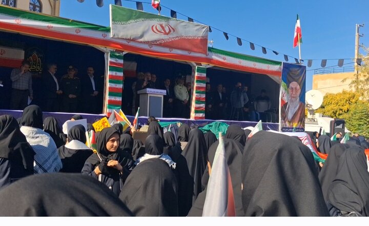 تبعیت از ولی‌فقیه رمز پیروزی و ماندگاری انقلاب اسلامی است