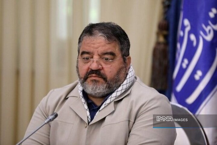 رئیس سازمان پدافند غیرعامل کشور از شهردار اصفهان تقدیر کرد