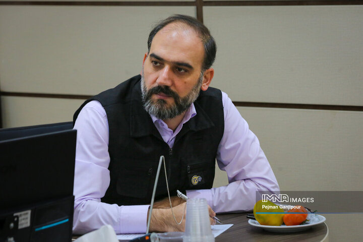 زاینده‌رود دغدغه مسافران نوروزی/ ظرفیت برخط هتل‌های اصفهان در اختیار ۱۳۷ قرار گیرد