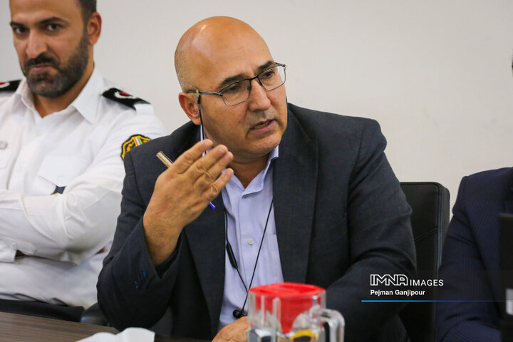 جلسه کمیته اسکان ستاد خدمات سفر شهر اصفهان