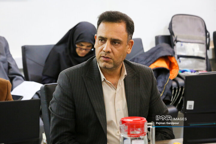 جمشید صادقی، رئیس اداره محیط‌زیست و خدمات شهری منطقه ۷ اصفهان