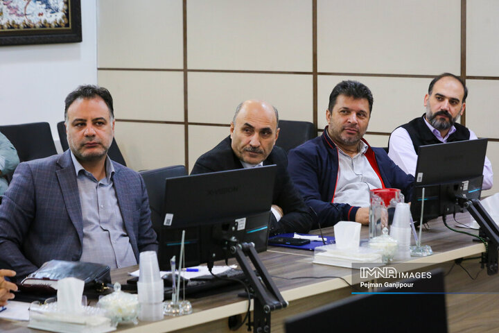 جلسه کمیته اسکان ستاد خدمات سفر شهر اصفهان