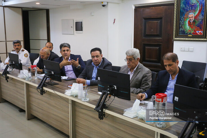 جلسه کمیته اسکان ستاد خدمات سفر شهر اصفهان