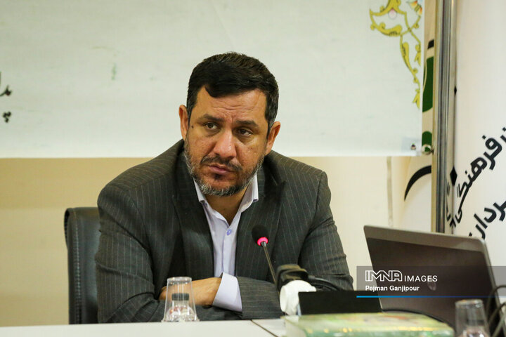 نشست آموزشی ستادهای مدیریت بحران و شوراهای پدافند غیرعامل شهرداری اصفهان