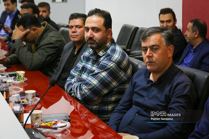 نشست آموزشی ستادهای مدیریت بحران و شوراهای پدافند غیرعامل شهرداری اصفهان