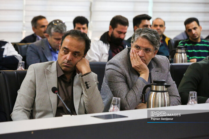 نشست آموزشی ستادهای مدیریت بحران و شوراهای پدافند غیرعامل شهرداری اصفهان