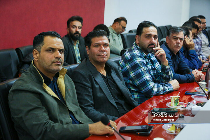 نشست آموزشی ستادهای مدیریت بحران و شوراهای پدافند غیرعامل شهرداری اصفهان