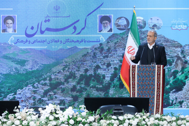 مسیر اصلاح کشور در کوچک‌سازی دولت نهفته است/ کردستان، الگوی همدلی و توسعه