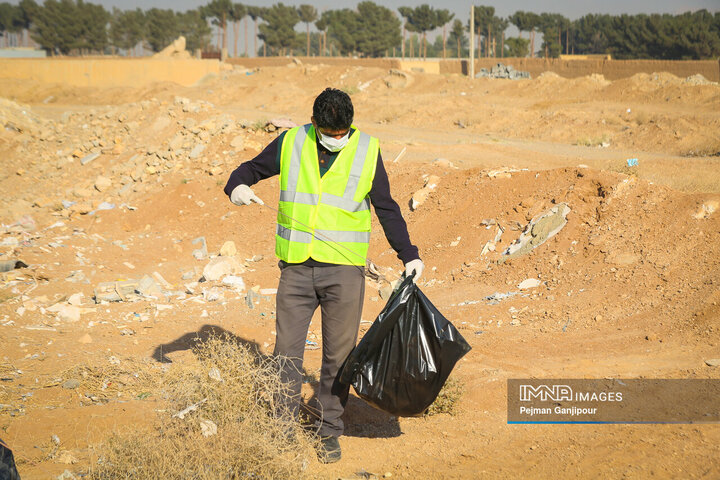 همایش پاکسازی داوطلبانه محیط زیست قلعه‌شور