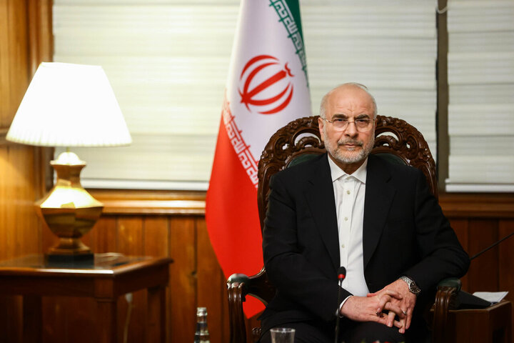 عمق راهبردی جمهوری اسلامی، جان و دل مردم است