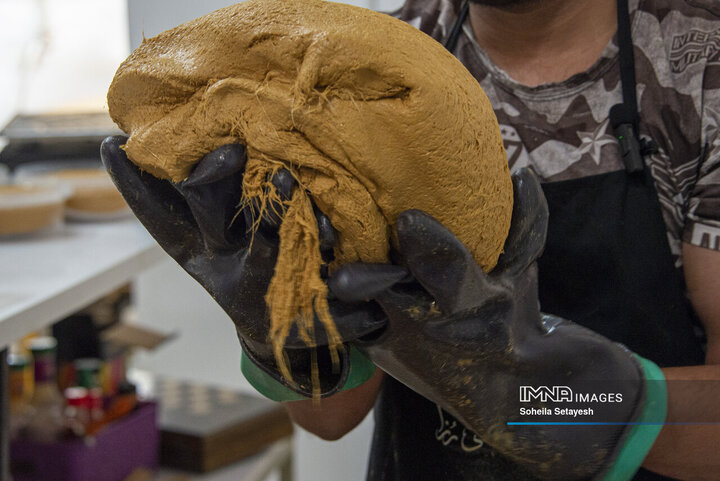 شیرینی ماندگار ; زرقان فارس