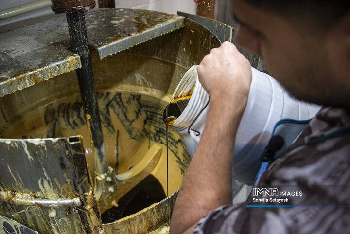 شیرینی ماندگار ; زرقان فارس