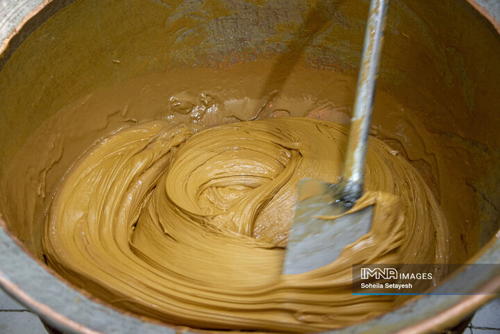 شیرینی ماندگار ; زرقان فارس