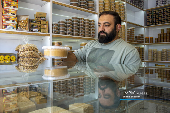 شیرینی ماندگار ; زرقان فارس