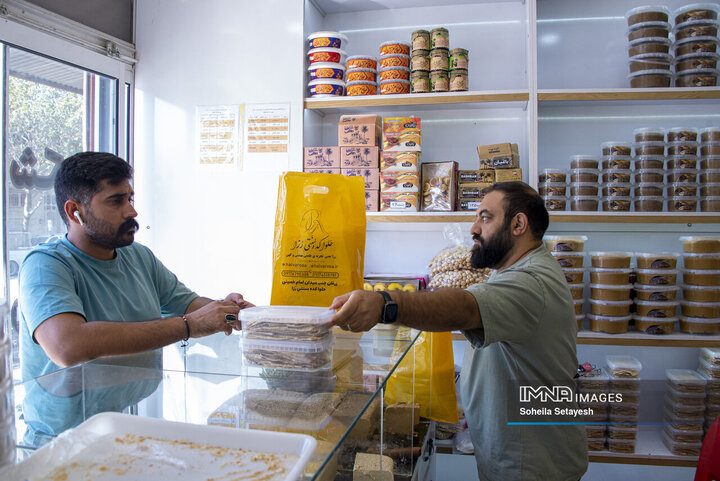 شیرینی ماندگار ; زرقان فارس